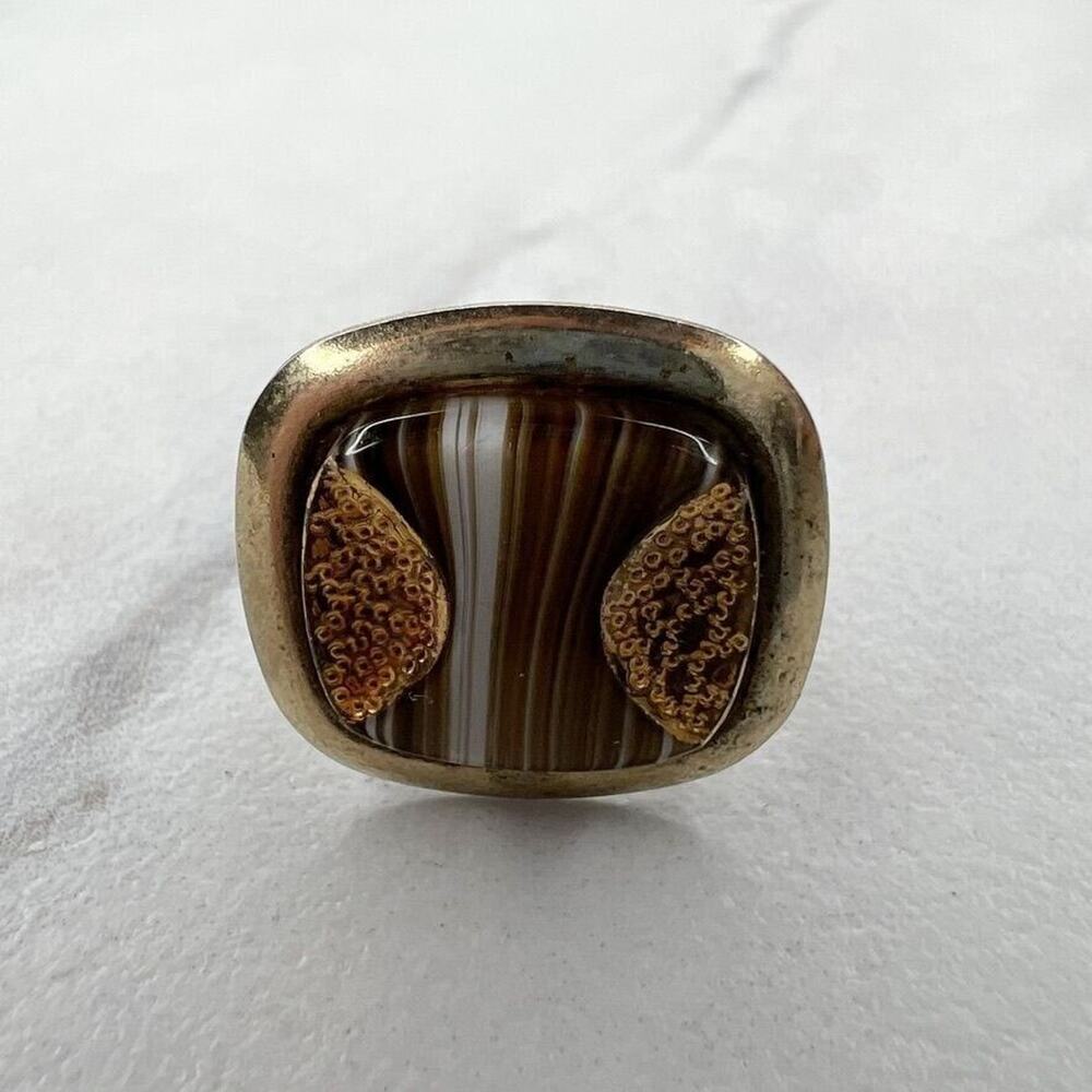 Vintage Gold Tone Striped Single Cufflink